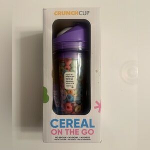 NEW - Crunch Cup : cereal on the go cup as seen on tiktok